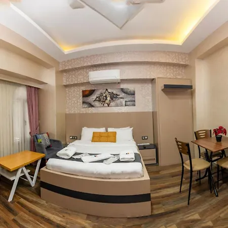 Taksim Trend Aparthotel 3*