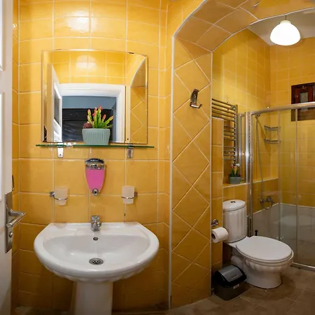 Taksim Trend Aparthotel 3*